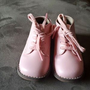 Baby walking shoes